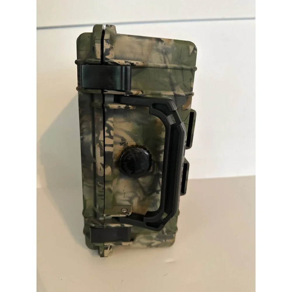 Canon Sure Shot Owl Date 35mm Game Camera In Camo Case With Motion Sensor & Wate